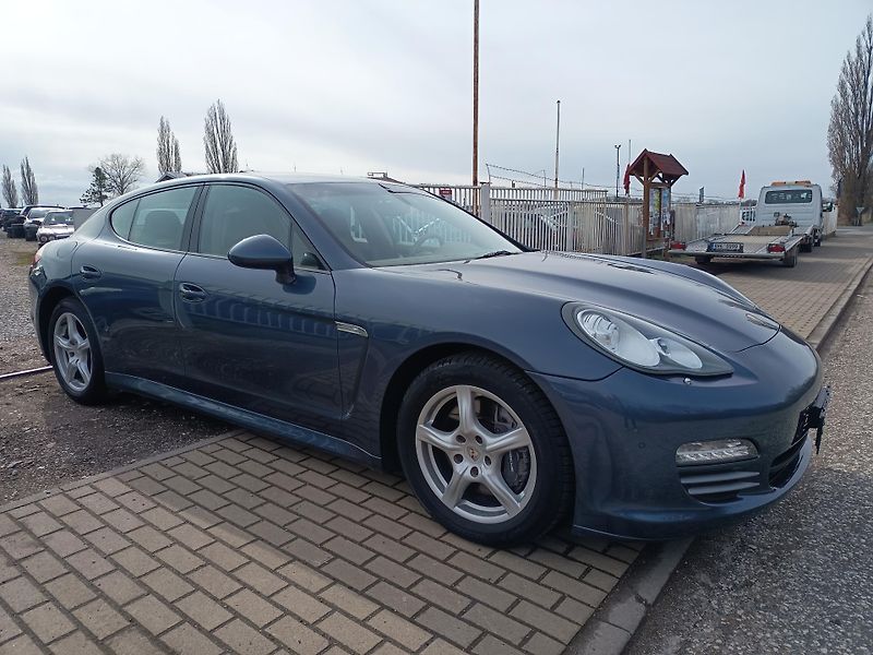 Porsche Panamera (2010) 3.6 220kw 4x4 Top!!! - fotka 14 z 60