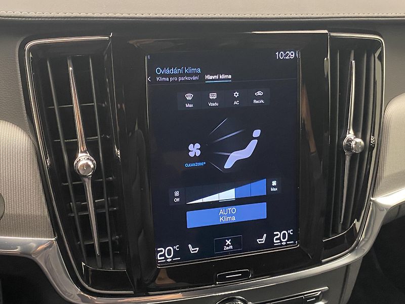 Volvo V90 B5 AWD R-DESIGN AUT CZ - fotka 44 z 53