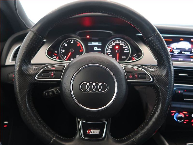 Audi A4 (2013) S-Line 3.0 TDI, 4X4, Automat - fotka 16 z 18
