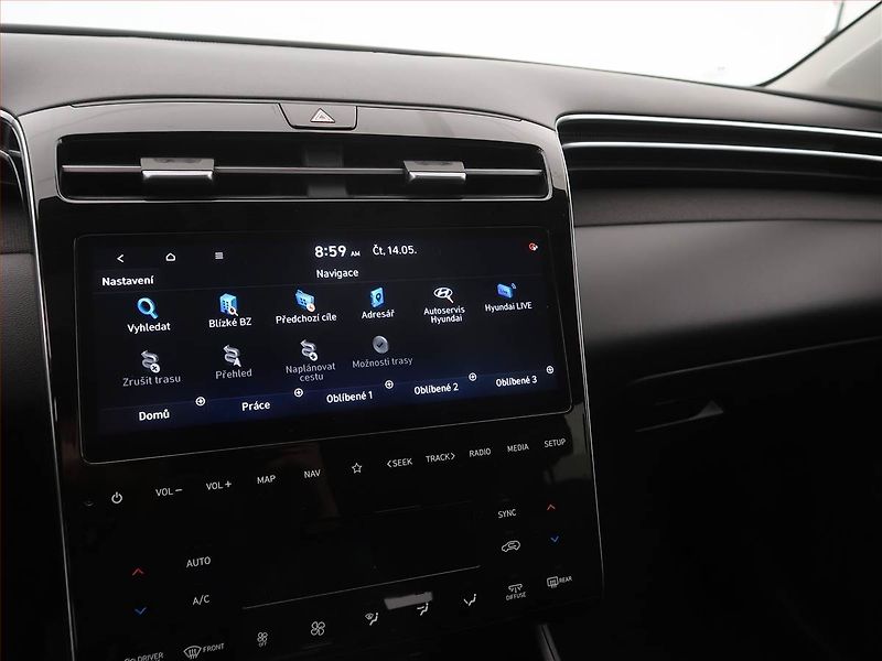 Hyundai Tucson (2021) 1.6 T-GDI HEV - fotka 12 z 18
