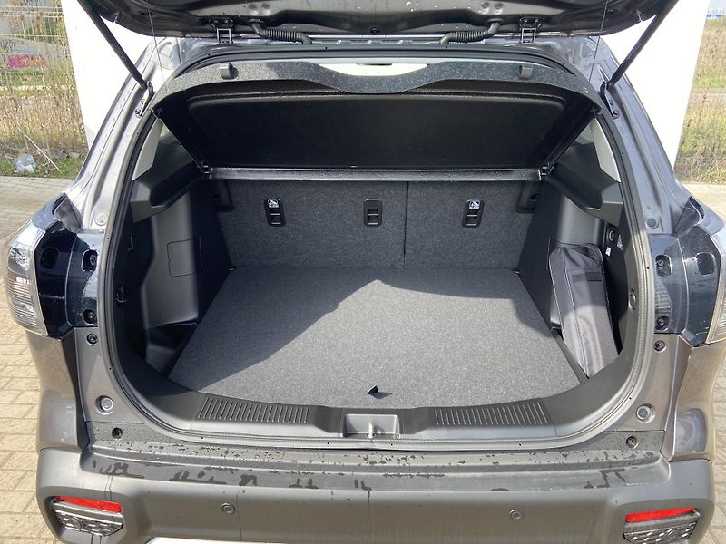 Suzuki S-Cross 1.4 BoosterJet 81kW Premium Al - fotka 12 z 21
