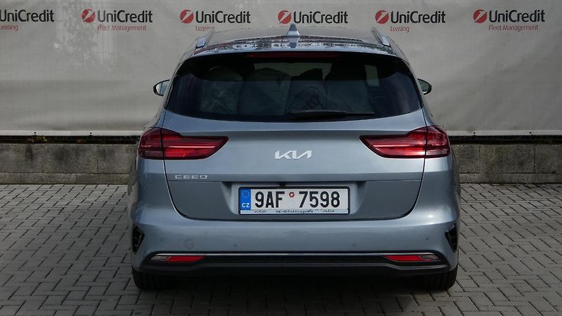 Kia Ceed 1.5 T-GDI 118kW SPIN - fotka 4 z 22