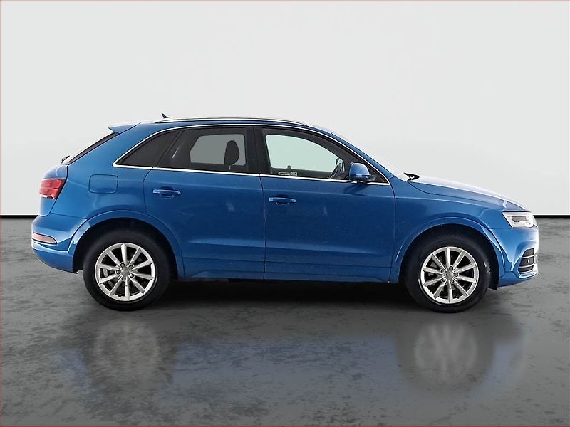 Audi Q3 (2016) basis 2.0 TDI, 4X4, Automat - fotka 6 z 18