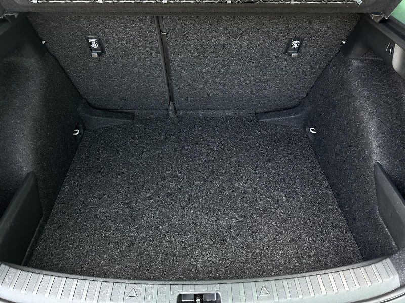 Škoda Scala 1.0TSi Monte Carlo 116PS Matri - fotka 38 z 38