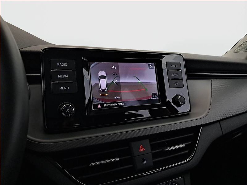 Škoda Scala (2023) Ambition 1.0 TSI, Serv.kniha - fotka 15 z 20