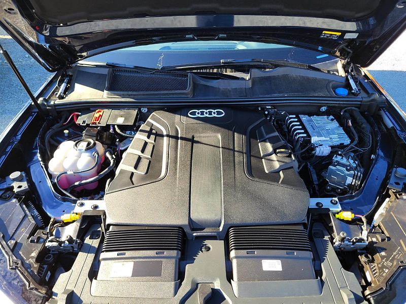 Audi Q7 3.0 V6 TDi 210kW Quattro - fotka 34 z 47