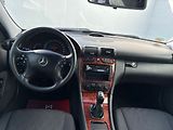 Mercedes-Benz Třídy C 1.7, 105kW, Kompressor - náhled 4