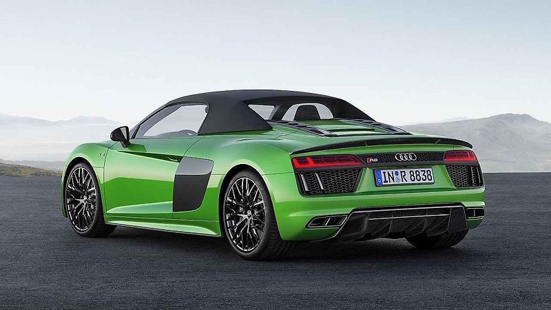 Audi R8 Spyder V10 plus.