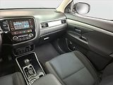 Mitsubishi Outlander (2017) 2.2 DI-D, 4X4, Automat - náhled 8