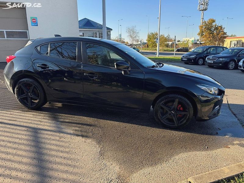 Mazda 3 (2015) 2.2D, 110kw Nefunkční Motor - fotka 6 z 19