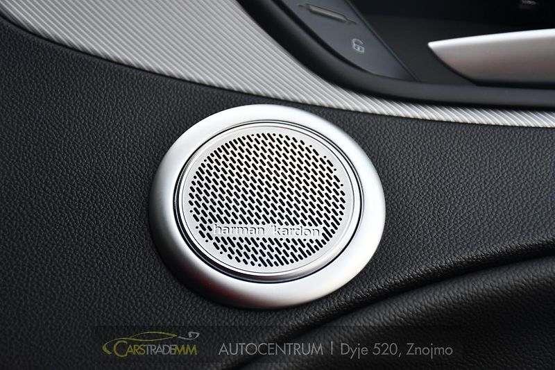 Alfa Romeo Stelvio 2.2 Diesel 16V 154kW Veloce AT - fotka 25 z 53