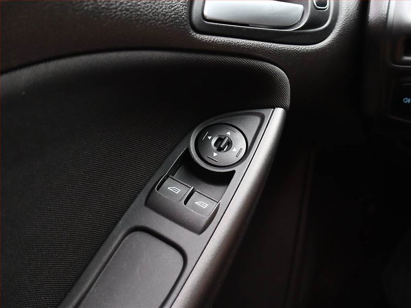 Ford Focus (2015) 1.0 EcoBoost, Automat - fotka 14 z 14