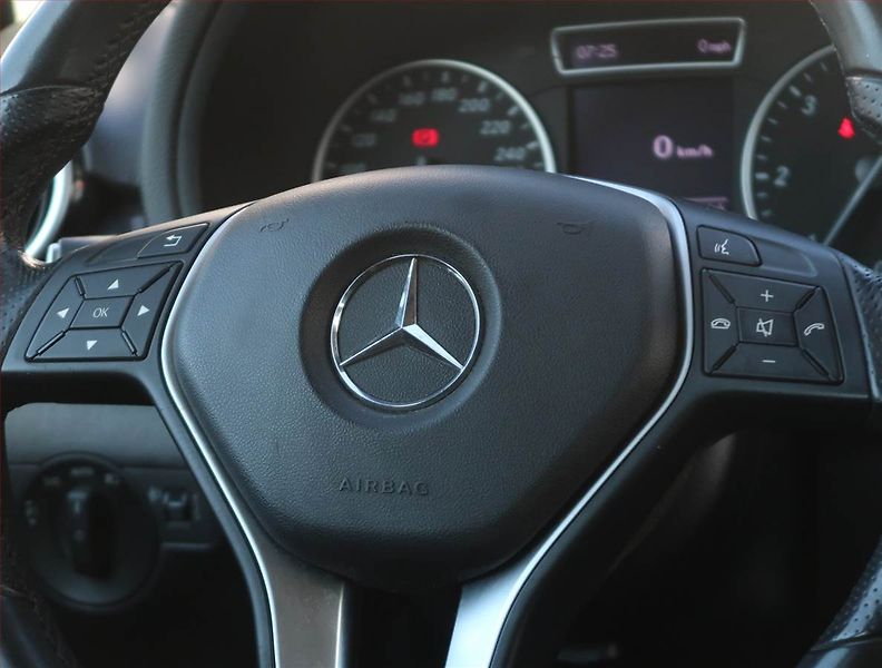 Mercedes-Benz Třídy B (2012) B 180 CDI , Navi - fotka 19 z 19