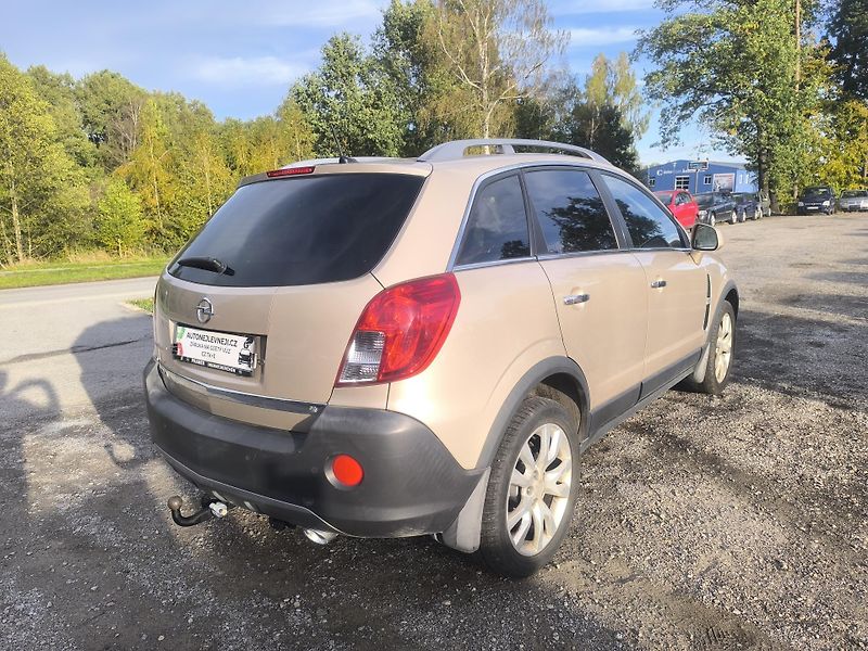 Opel Antara 170K,MAX VÝBAVA,KRÁSNÁ,105TKM - fotka 4 z 31