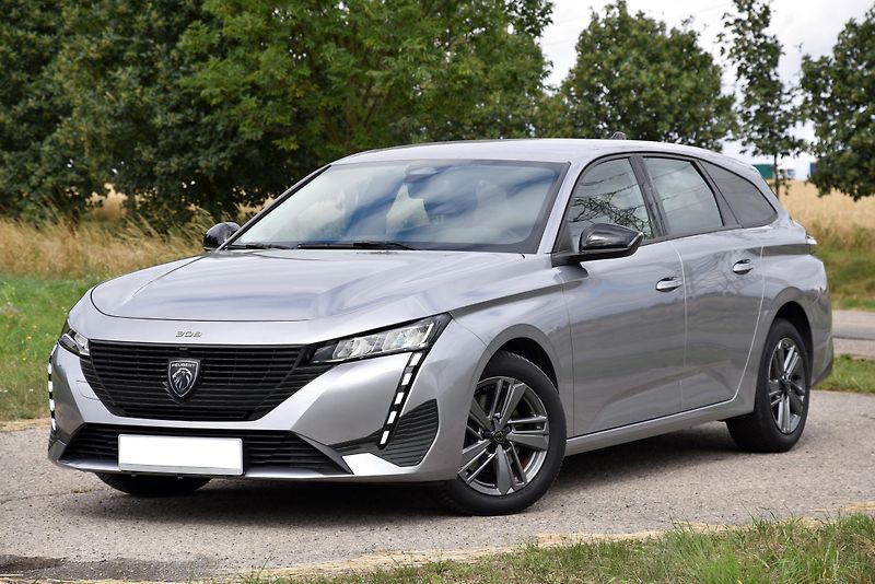 Peugeot 308 1.2 PureTech A/T,LED,TEMP,DPH - fotka 1 z 50