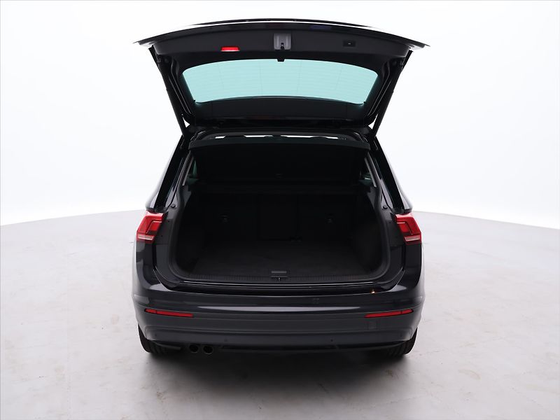 Volkswagen Tiguan 1.4 TSI 110kW Virtual 1.Maj. - fotka 9 z 29