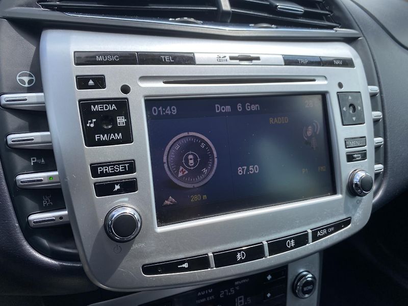 Lancia Delta 2.0JTD 165PS SPORT NAVI SERVIS - fotka 160 z 169