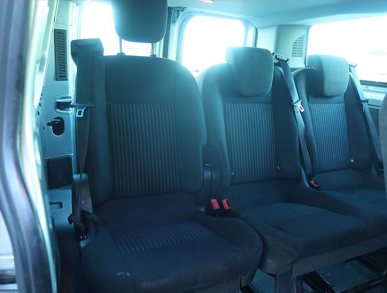 Ford Transit Custom (2013) Trend 2.2 TDCi, Bus, 9Míst - fotka 17 z 20
