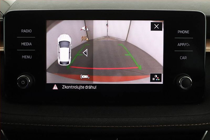 Škoda Fabia (2022) 1.0 TSI, Automat, Tempomat - fotka 12 z 20