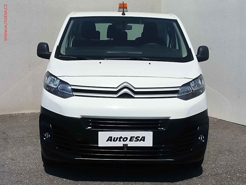 Citroën Jumpy (2021) 2.0HDi L2 6míst, 1.maj,ČR - fotka 2 z 18