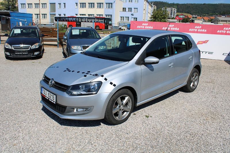 Volkswagen Polo (2009) REZERVACE - fotka 3 z 19