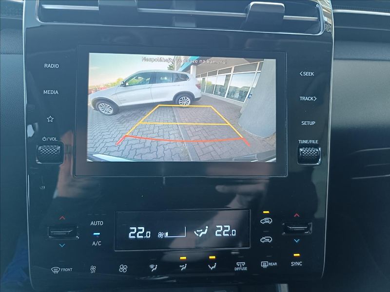 Hyundai Tucson 1,6 T-GDi 4X4 Smart - fotka 13 z 18