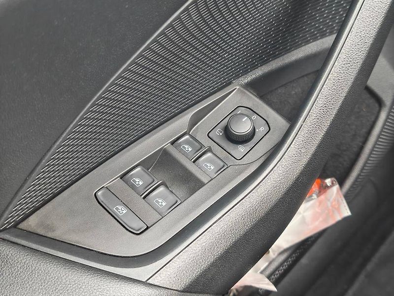 Škoda Octavia Style 7DSG 1,5TSI - fotka 20 z 23