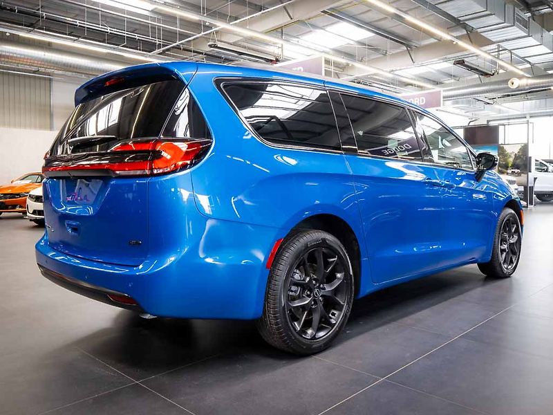 Chrysler Pacifica (2026) 3.6 Select AWD, 360 Cam 2x LCD - fotka 9 z 37