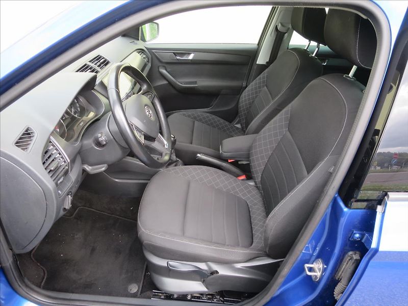 Škoda Fabia 1,2  TSI - fotka 9 z 30