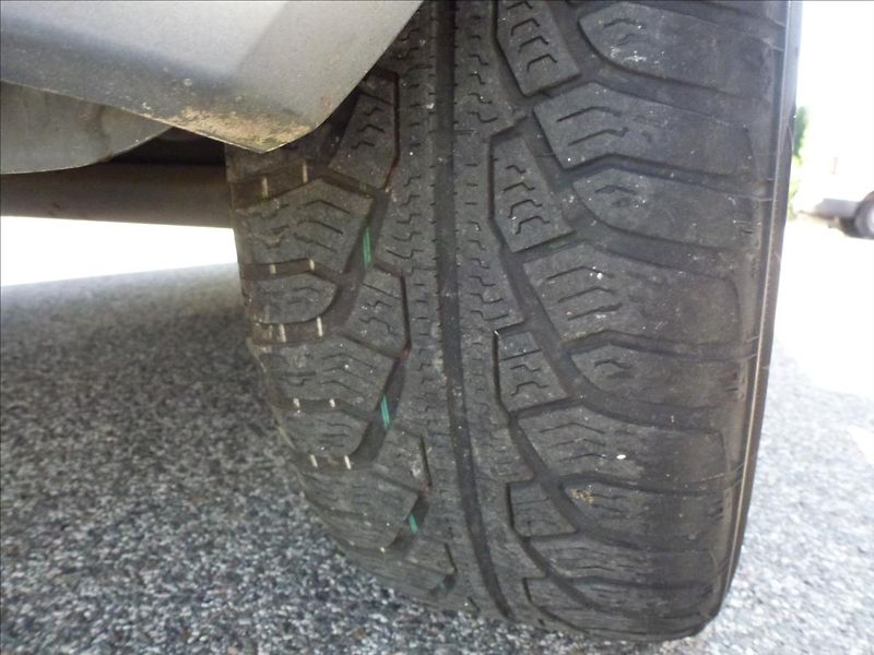 Škoda Roomster 1,9 TDI -  BEZ KOROZE !!!!!!! - fotka 46 z 54
