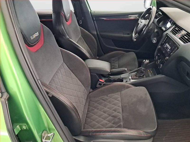 Škoda Octavia (2017) RS 2.0 TDI, Automat, Kůže - fotka 9 z 22