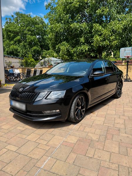 Škoda Octavia (2019) Ambition Plus 1,5 TSi 110kW ČR - fotka 2 z 32