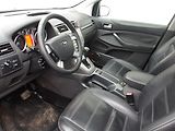 Ford Kuga 2,0TDCi TITANIUM Aut. 4x4! - náhled 12