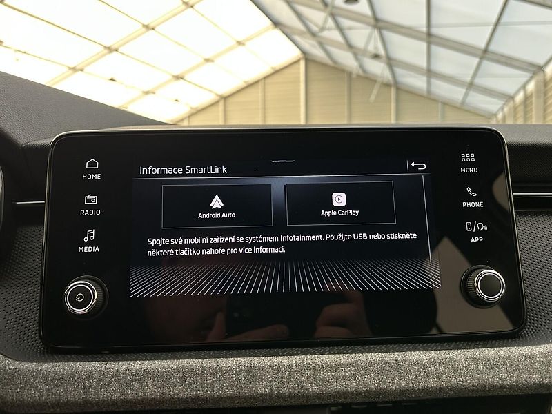 Škoda Kamiq 1.0 TS Selection - fotka 10 z 30