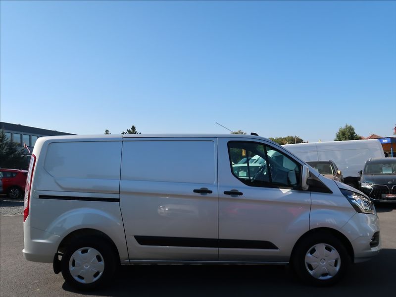 Ford Transit Custom 2,0 EcoBlue,96kW,1majČR,DPH - fotka 6 z 22