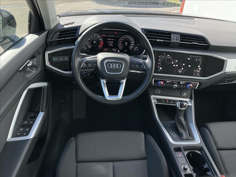 Audi Q3 1,5 35 TFSI A7 S line Gravity - fotka 7 z 24