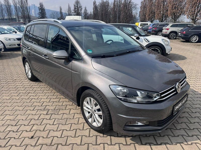 Volkswagen Touran (2016) 7X 2,0 TDI 110 KW 2 MAJ TAŽNÉ - fotka 8 z 50