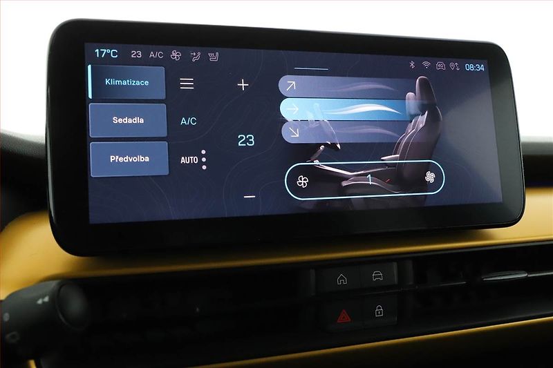Jeep Avenger (2023) 54 kWh, SoH 94% - fotka 16 z 20