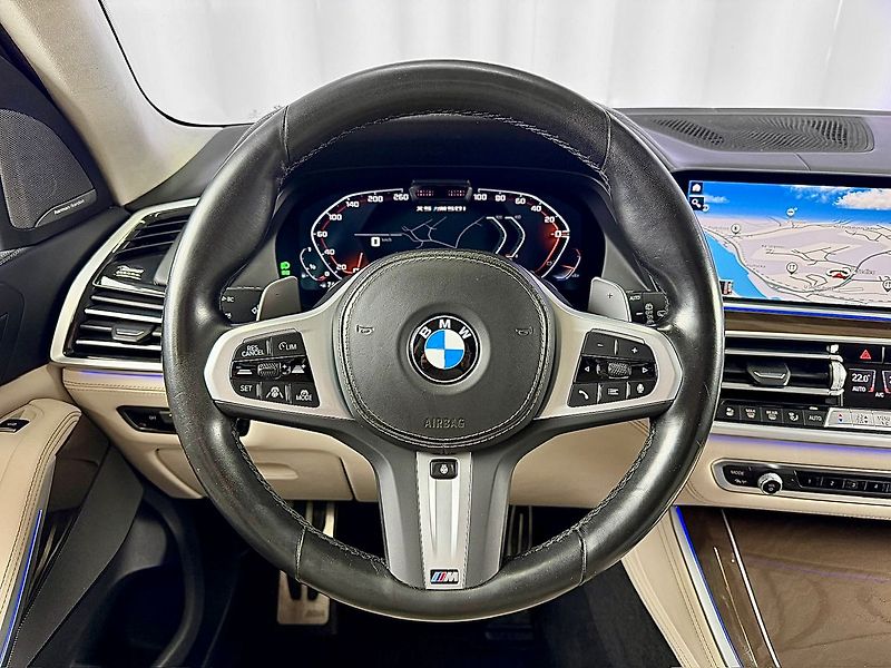 BMW X5 M50i xDrive, LASER, MASÁŽE, HE - fotka 12 z 34