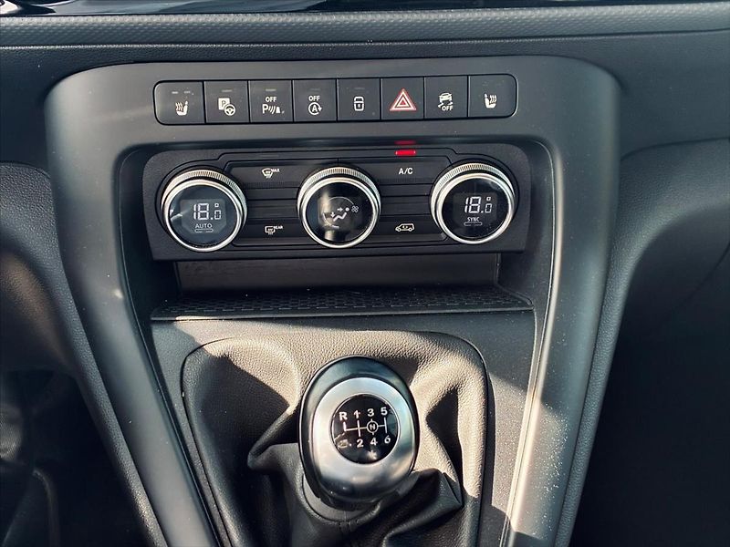 Mercedes-Benz Citan 1,5 110 CDI / Tourer PRO / S - fotka 14 z 17
