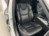 Volvo XC90 B5 AWD MOMENTUM AUT CZ - náhled 18