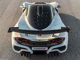 Hennessey Venom F5 Revolution je určený na závodní okruhy a pohání ho motor V8 “Fury” o objemu 6,6 litru.