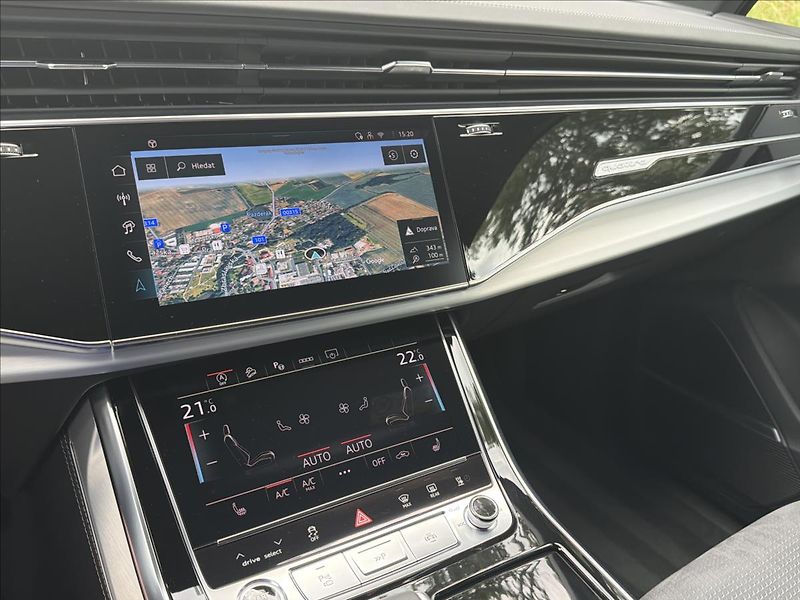 Audi Q7 3,0 TDI 210 KW S-LINE QUATTRO - fotka 24 z 39