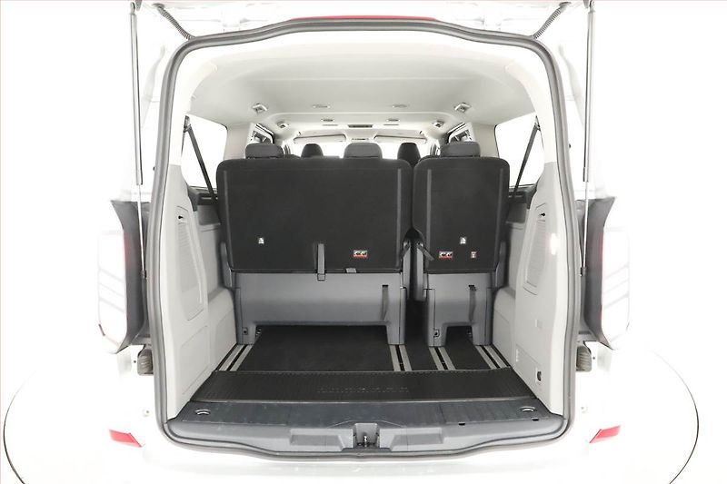 Ford Tourneo Custom (2025) 2.0 EcoBlue AWD - fotka 19 z 20