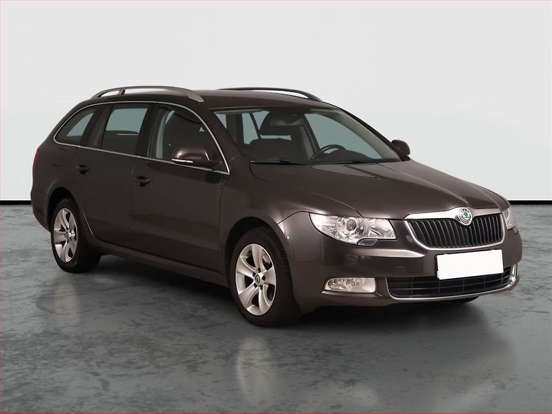 Škoda Superb (2011) 1.4 TSI, Tempomat - fotografie inzerátu