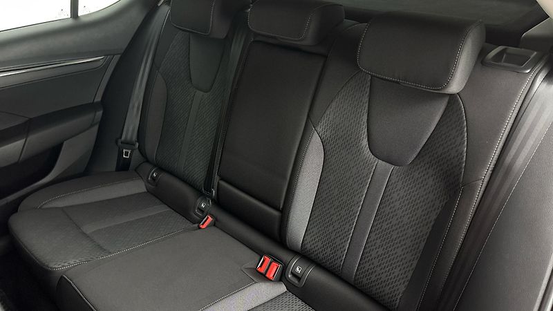 Škoda Octavia 2.0 TDI Style - fotka 16 z 25