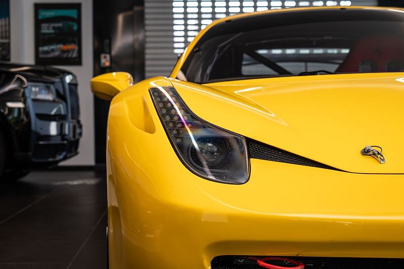 Ferrari 458 Challenge - fotka 14 z 18