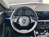 Škoda Kamiq (2021) 1.0 TSI, 2.maj,ČR, AC, temp - náhled 11