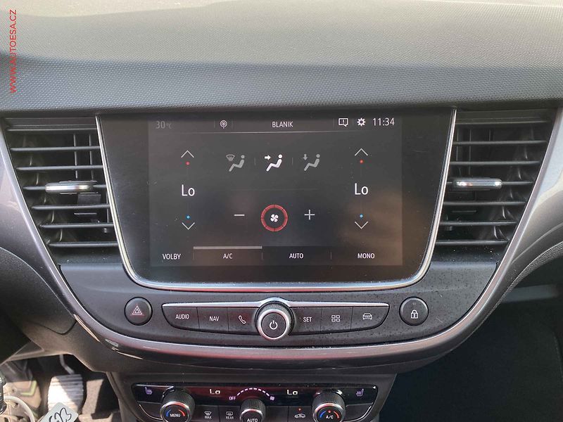 Opel Crossland X (2019) 1.2T, Innovation, navi - fotka 15 z 17