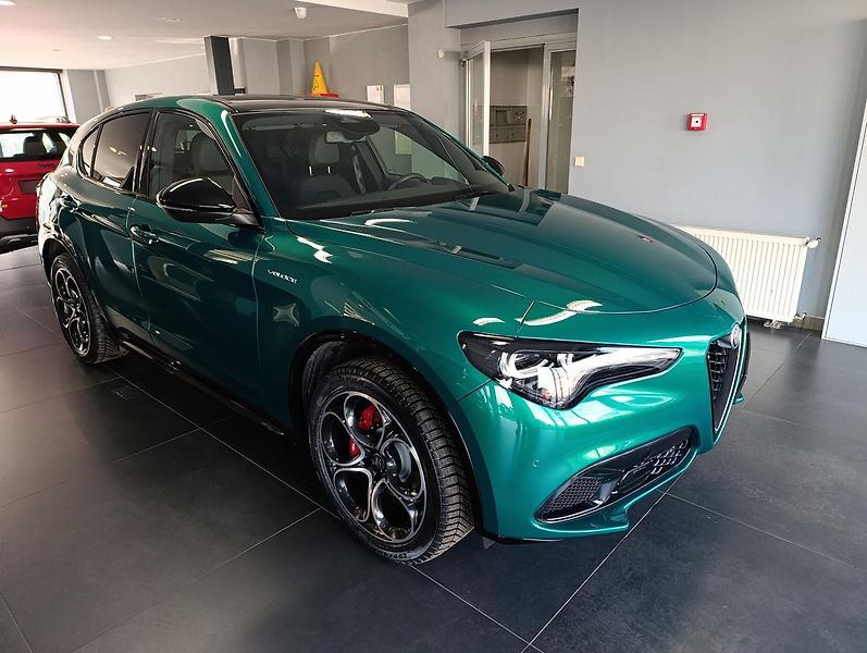 Alfa Romeo Stelvio (2025) Veloce 2,0 Turbo 280k AWD - fotografie inzerátu